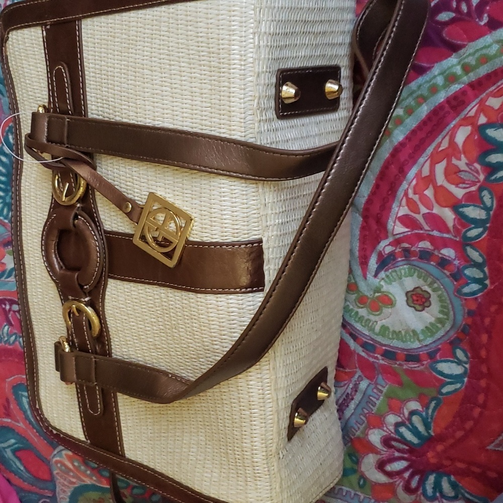 NewGIANI BERNINI Bag in Copper Color Faux Leather with Gold Color Trim.